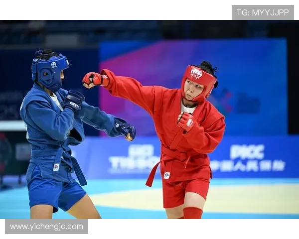 女王罗西与霍尔姆巅峰对决揭晓女子综合格斗新篇章