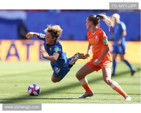 荷兰与意大利精彩对决视频回顾全场亮点与精彩瞬间分享