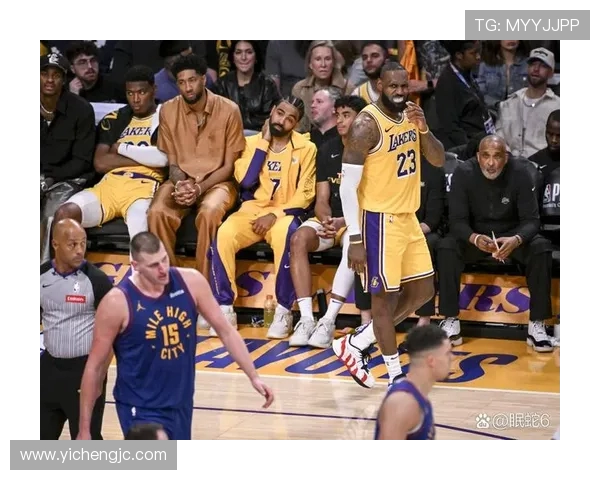 广州篮球队团队协作深度解析与其他球队的对比研究